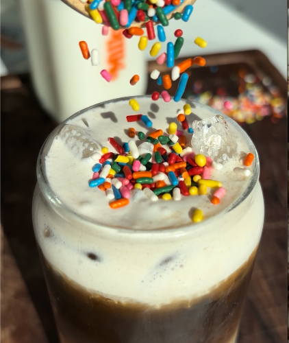 Cookie Milk Latte with Cinnamon Cold Foam